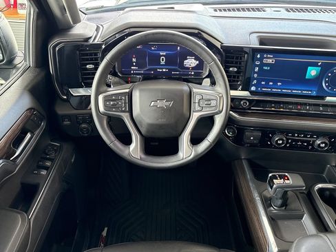 Used 2024 Chevrolet Silverado 1500 RST AWD/4WD image 21
