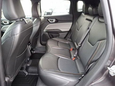 Certified 2023 Jeep Compass Limited AWD/4WD image 13