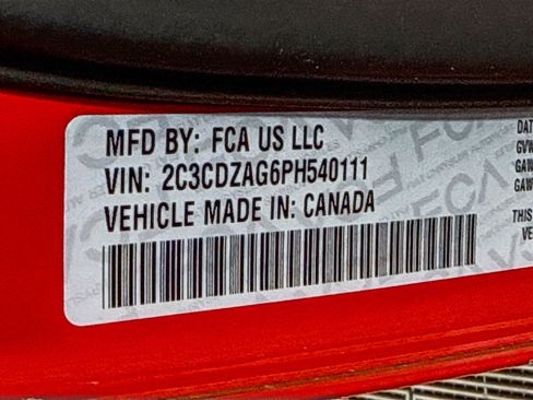 Used 2023 Dodge Challenger SXT image 38