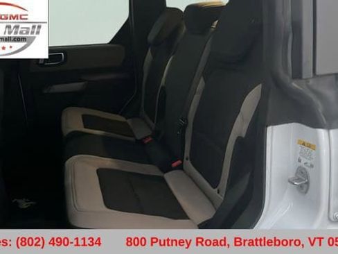 Used 2022 Ford Bronco Wildtrak image 16