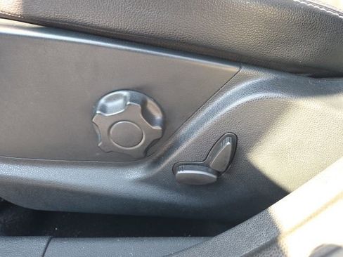 Used 2020 Ford EcoSport Titanium w/ Interior Protection Package image 25