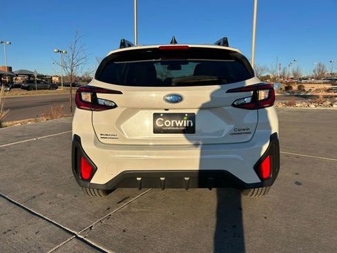 Used 2024 Subaru Crosstrek 2.0i Premium image 7