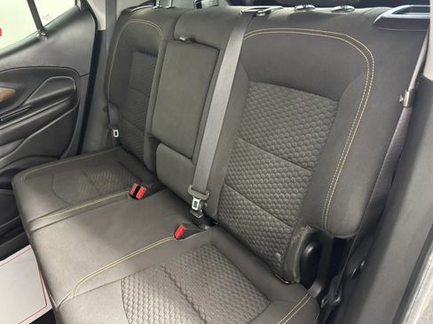 Used 2020 GMC Terrain SLE w/ Driver Convenience Package FWD image 34