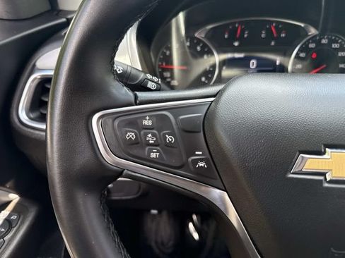 Used 2024 Chevrolet Equinox LT FWD image 31