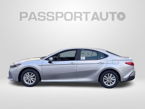 New 2026 Toyota Camry LE image 2