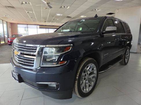 Used 2019 Chevrolet Tahoe Premier w/ Max Trailering Package AWD/4WD image 3