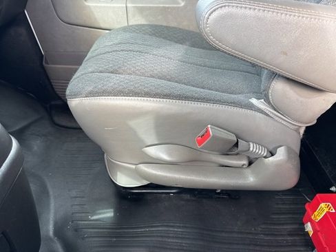 Used 2024 Chevrolet Express 2500 w/ Driver Convenience Package image 38