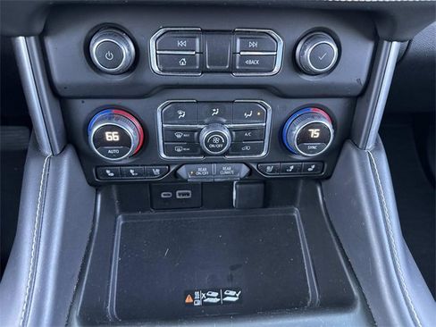 Used 2023 Chevrolet Tahoe Premier image 24