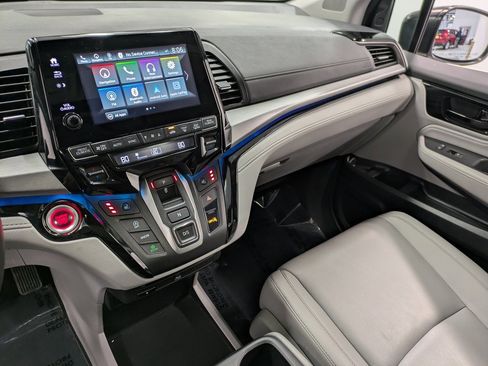 Certified 2023 Honda Odyssey Touring image 10