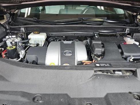 Used 2018 Lexus RX 450h AWD w/ Premium Package image 8