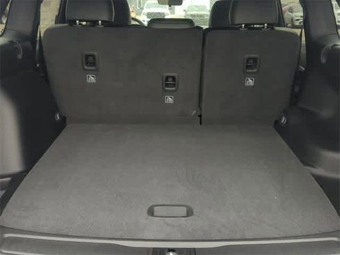 New 2025 Jeep Grand Cherokee Limited image 36