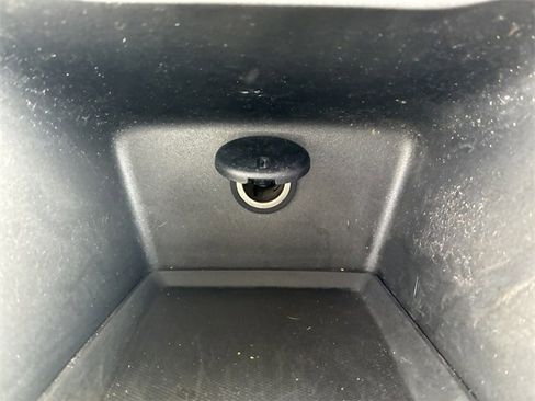 Used 2015 Chevrolet Equinox LTZ image 27