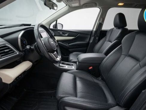 Used 2021 Subaru Ascent Limited AWD/4WD image 9