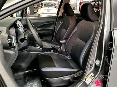 Certified 2025 Nissan Versa SV w/ Trunk Package image 18