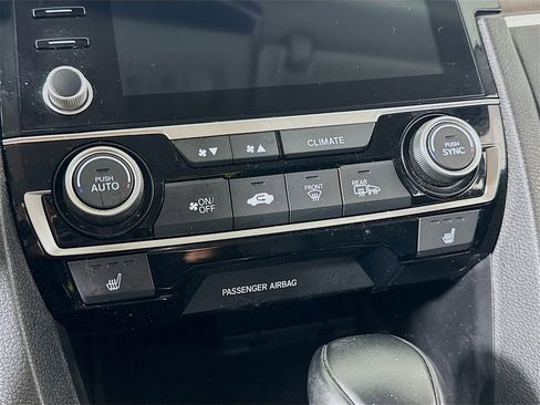 Used 2020 Honda Civic Touring image 16