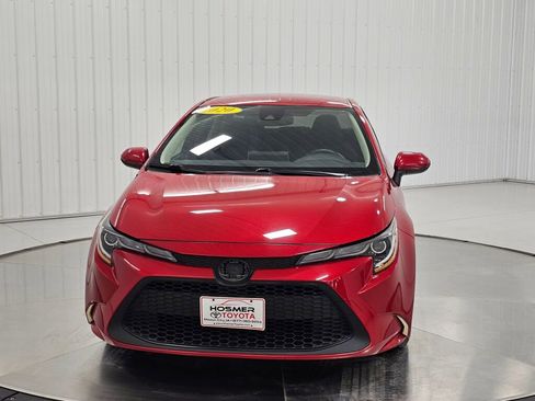 Used 2020 Toyota Corolla LE w/ Carpet Mat Package (TMS) image 8