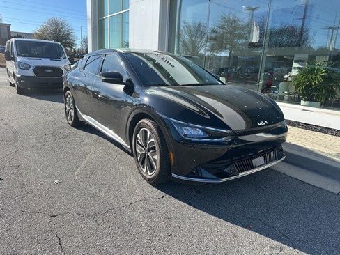 Certified 2022 Kia EV6 Wind image 2