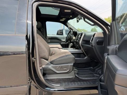 Used 2016 Ford F150 XLT w/ Equipment Group 302A Luxury AWD/4WD image 12