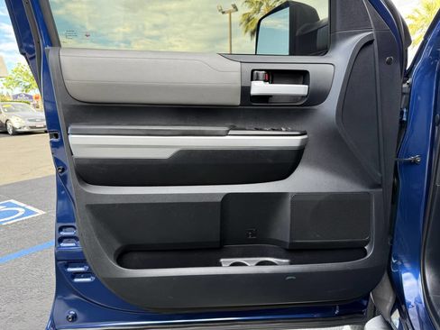 Used 2015 Toyota Tundra Limited image 10