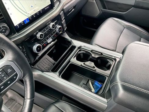 Used 2023 Ford F250 Lariat w/ Lariat Ultimate Package image 19