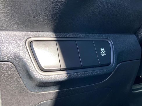 Used 2024 Kia Forte LXS image 33