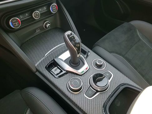 Used 2024 Alfa Romeo Stelvio Quadrifoglio w/ Active Assist Plus Package image 29