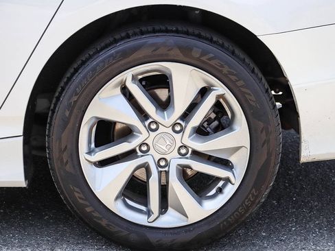 Used 2020 Honda Accord LX image 14