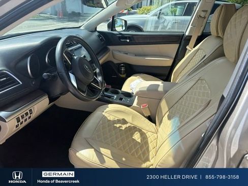 Used 2018 Subaru Outback 2.5i Limited AWD/4WD image 10