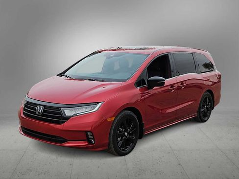Used 2023 Honda Odyssey Sport image 4