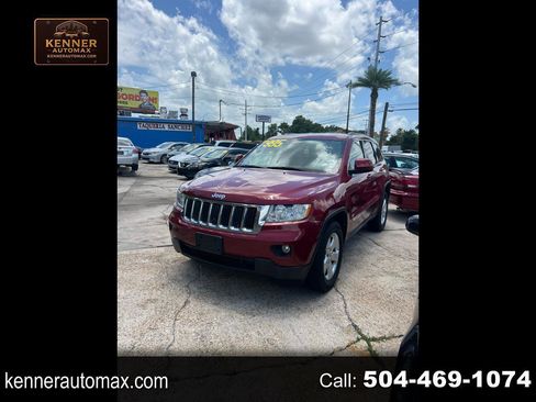 Used 2012 Jeep Grand Cherokee Laredo AWD/4WD image 1