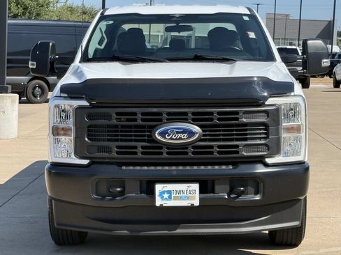 Used 2023 Ford F250 XL AWD/4WD image 7