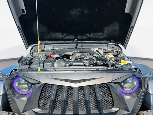 Used 2019 Jeep Wrangler Unlimited Sahara image 36