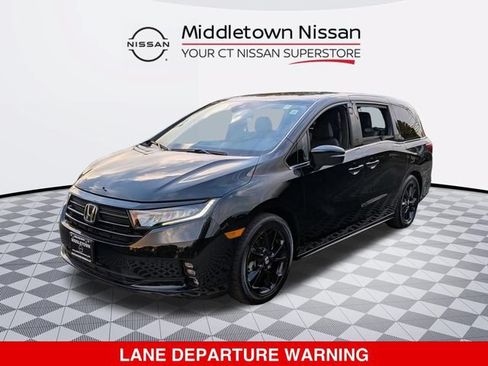 Used 2024 Honda Odyssey Sport image 7