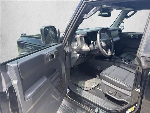 New 2026 Ford Bronco Outer Banks AWD/4WD image 9