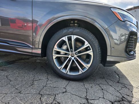 New 2026 Audi Q7 2.0T Premium image 19