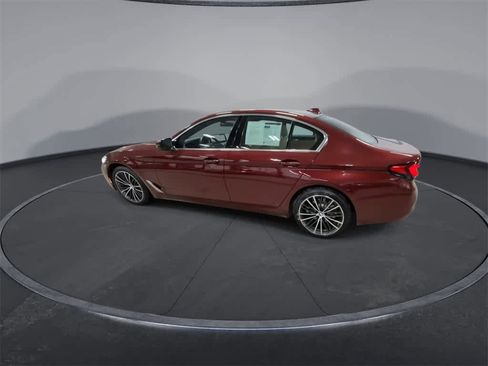 Used 2023 BMW 530i xDrive w/ Premium Package image 6