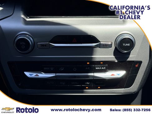 Used 2022 Ford Explorer XLT w/ Equipment Group 202A RWD image 23