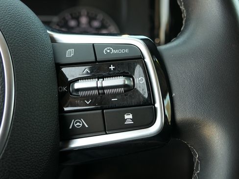 Used 2023 Kia Sorento EX w/ Panoramic Sunroof Package FWD image 14