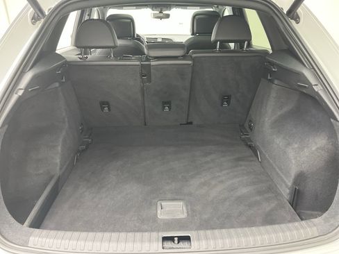 Used 2019 Audi Q3 2.0T Premium image 28