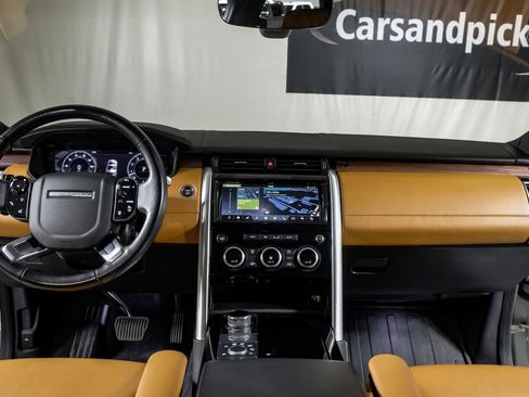 Used 2019 Land Rover Discovery HSE Luxury image 14