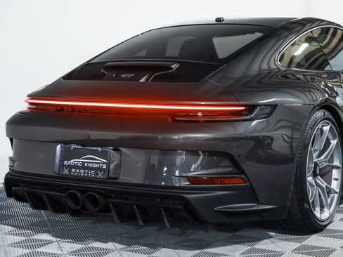 Used 2022 Porsche 911 GT3 image 16