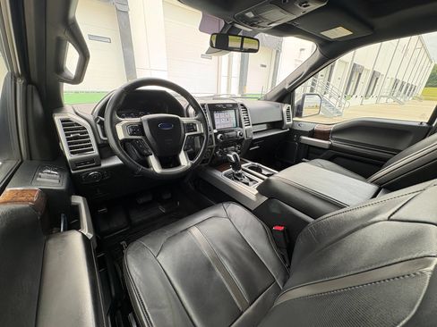 Used 2016 Ford F150 Platinum w/ Equipment Group 701A Luxury AWD/4WD image 26