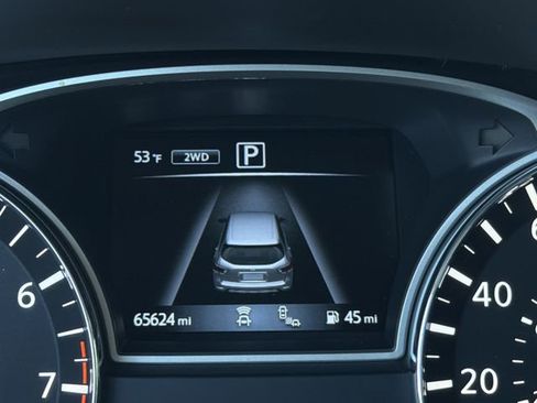 Used 2018 Nissan Pathfinder Platinum AWD/4WD image 24