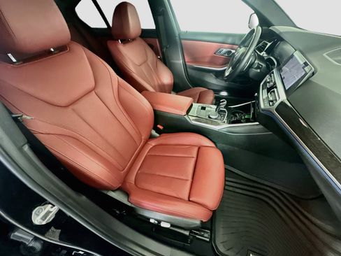 Used 2022 BMW 330e w/ Driving Assistance Package RWD image 30