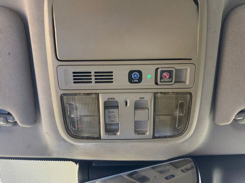 Used 2018 Honda Accord Touring image 47