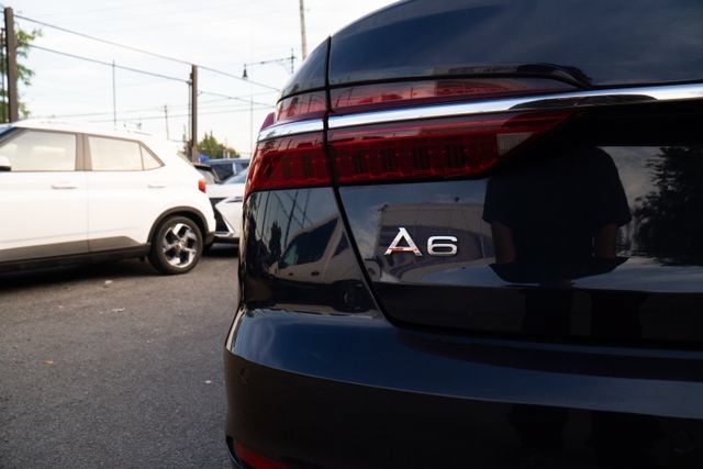 Used 2023 Audi A6 2.0T Premium w/ Convenience Package AWD/4WD image 13