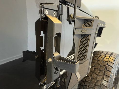 Used 2012 Jeep Wrangler Sport image 27