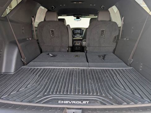 Certified 2023 Chevrolet Traverse LT w/ LT Premium Package image 36