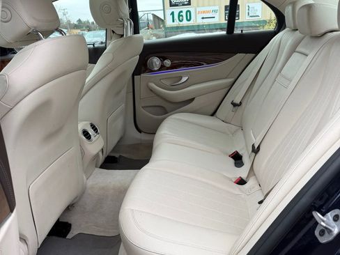 Used 2020 Mercedes-Benz E 350 4MATIC Sedan image 18