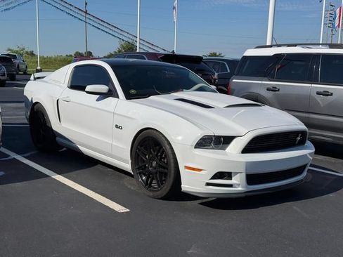 Used 2014 Ford Mustang GT Premium w/ Electronics Package RWD image 2